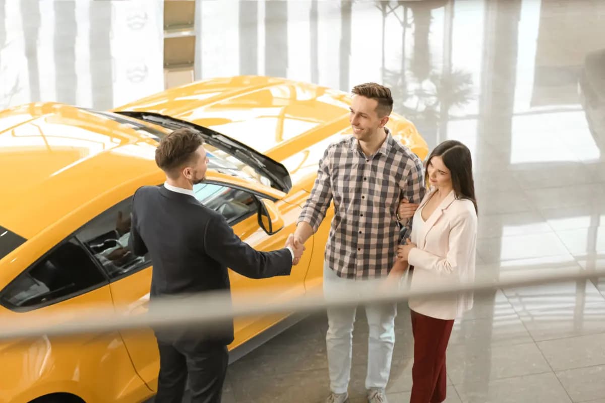 Auto folieren lassen mit Lackschutzfolie: Der Premium-Schutz für Ihr Fahrzeug